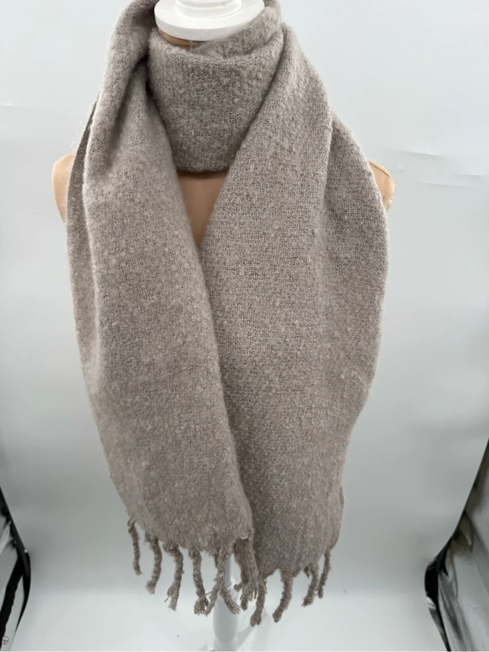 Gap Brushed Fringe Scarf Quail Taupe Beige 72” Soft Fuzzy NWT